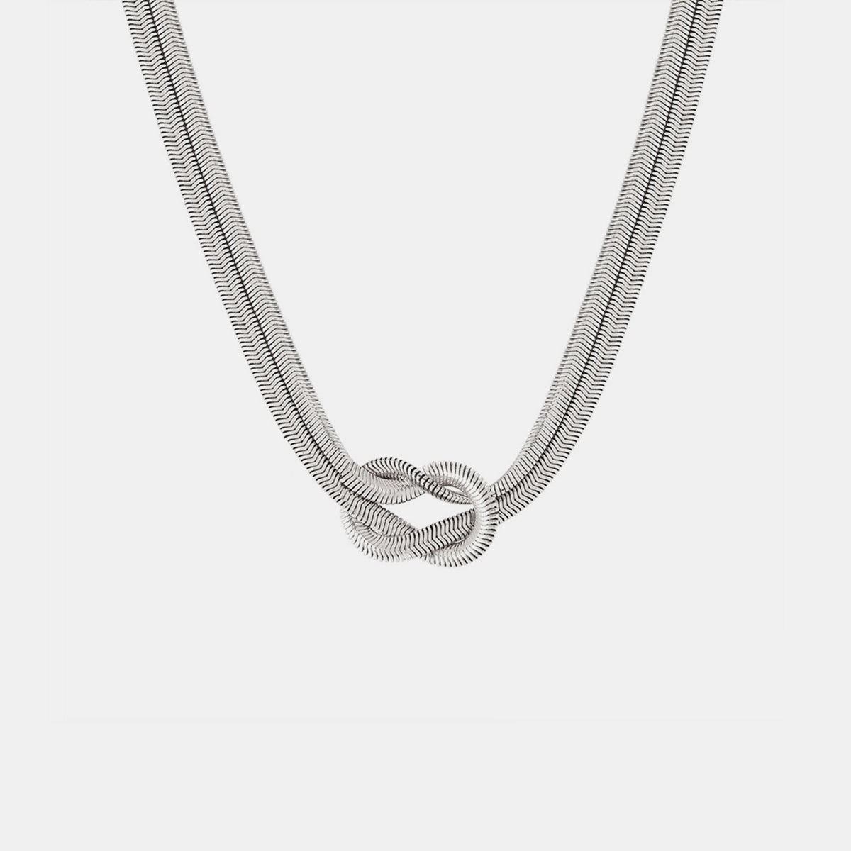 Logan Knot Necklace