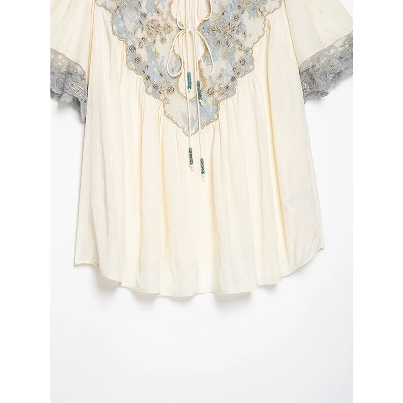La Femme Blouse