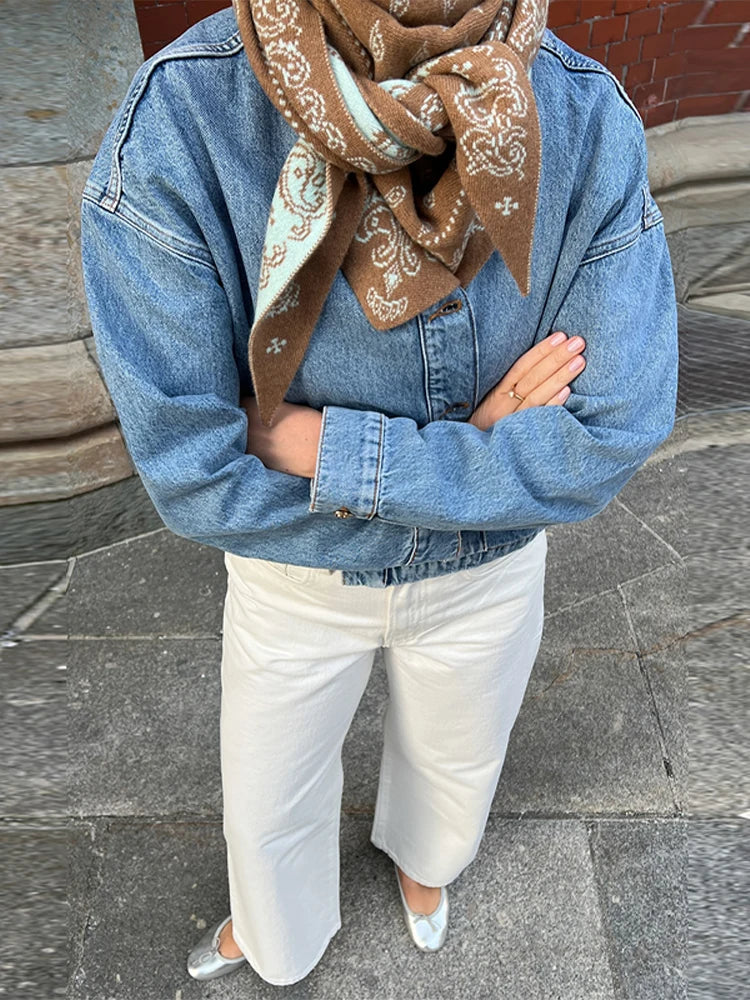 The Cape Scarf