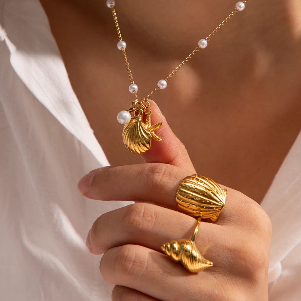 Shells Necklace