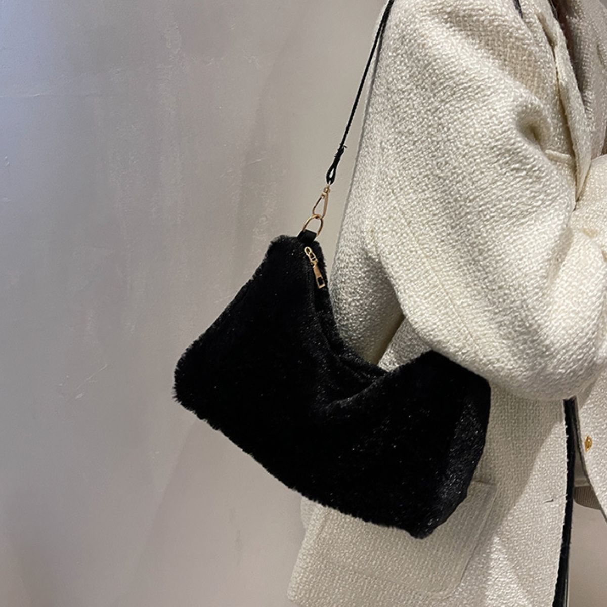 Winter Fur Shoulder Bag
