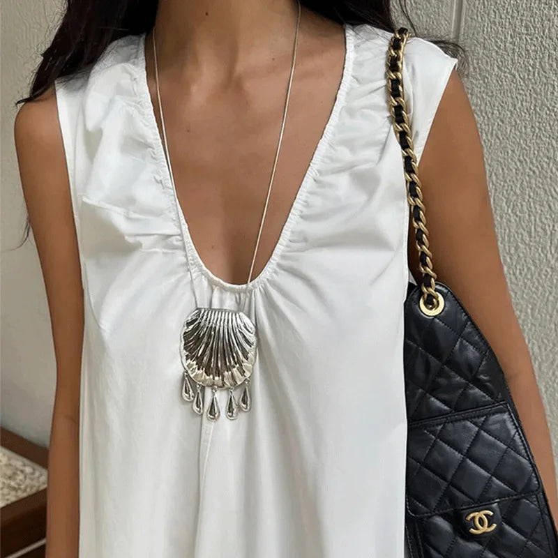 Concha Drop Necklace